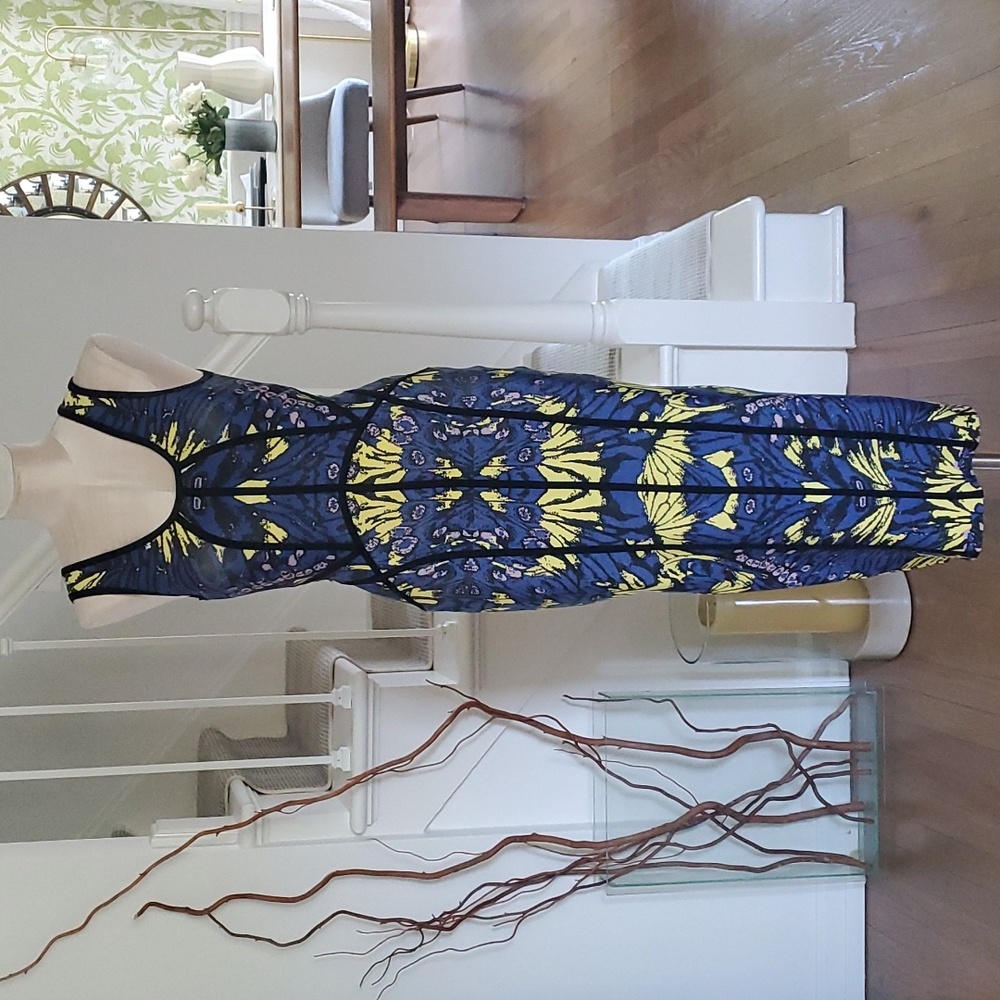 GRACIA Bandage Midi Dress